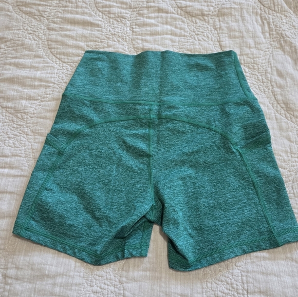 Aerie Offline Green Athletic Shorts - Picture 2 of 5